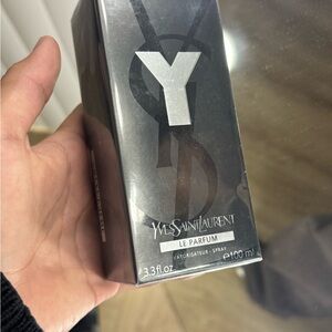 Yves Saint Laurent Y Le Parfum in Black and Silver